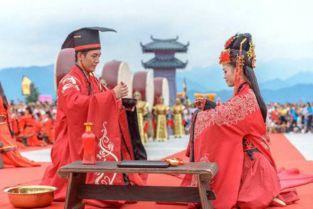 大佛爆料结婚视频完整版,甜蜜瞬间与爱情誓言  第3张